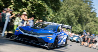Η ηλεκτρική Super Mustang Mach-E της Ford Racing κατακτά την κορυφή στο Goodwood Festival Of Speed 2026